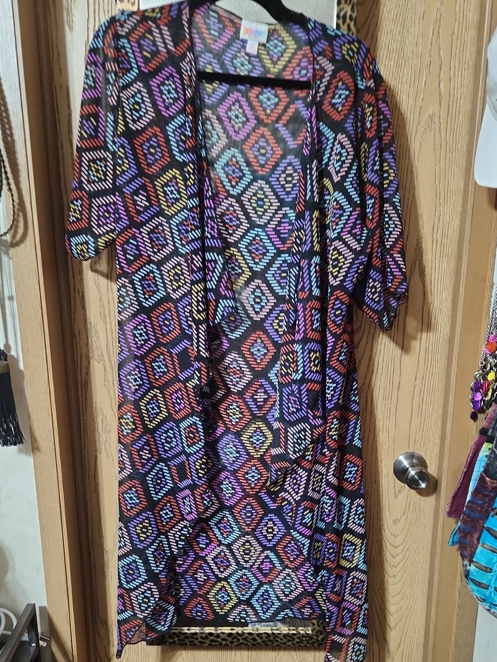 LuLaRoe Multicolor Diamond-Print Long Sleeve Kimono